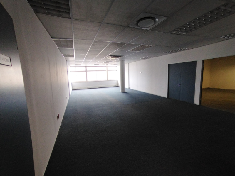 To Let commercial Property for Rent in Milnerton Central Western Cape